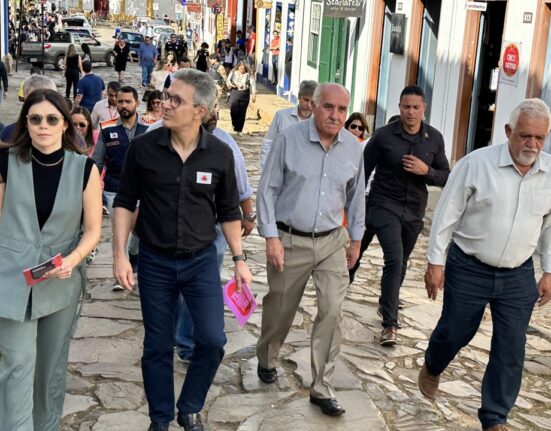 Governador Zema participa de