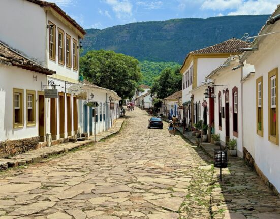 Vários estabelecimentos de Tiradentes