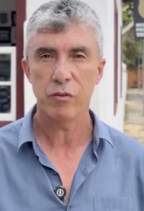 Dez veículos elétricos começam